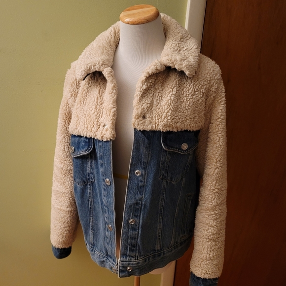 Topshop Jackets & Blazers - Topshop Sherpa Denim Jean Jacket US 6 EUR 38 UK 10 Pre-owned
